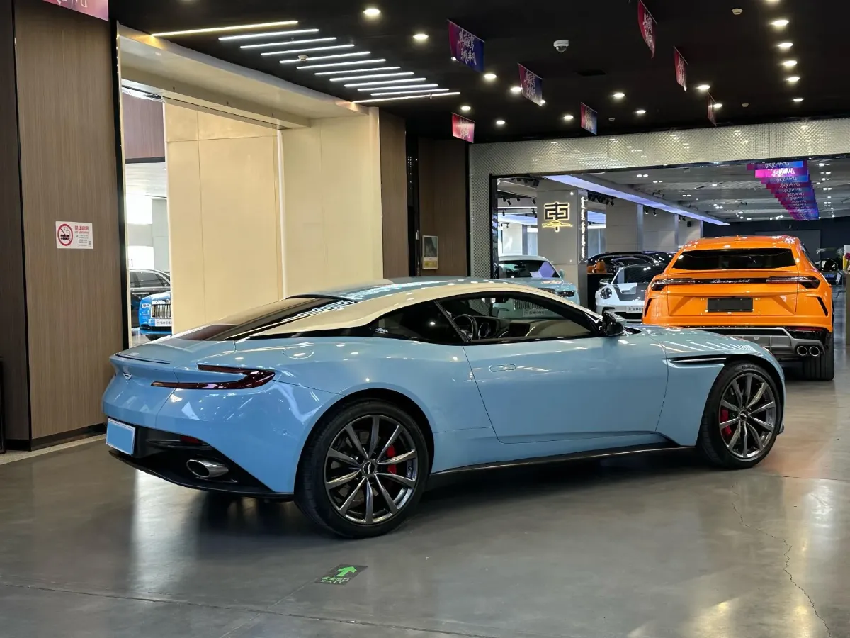 2019 Aston Martin DB11 4.0T 510HP V8 8AT,autocango,china used car exporter,china ev exporter,chinese used car exporter,chinese used ev exporter