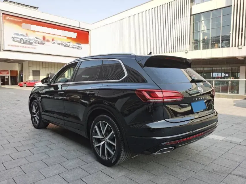 2019 Volkswagen Touareg 3.0T 340HP V6 8AT,autocango,china used car exporter,china ev exporter,chinese used car exporter,chinese used ev exporter