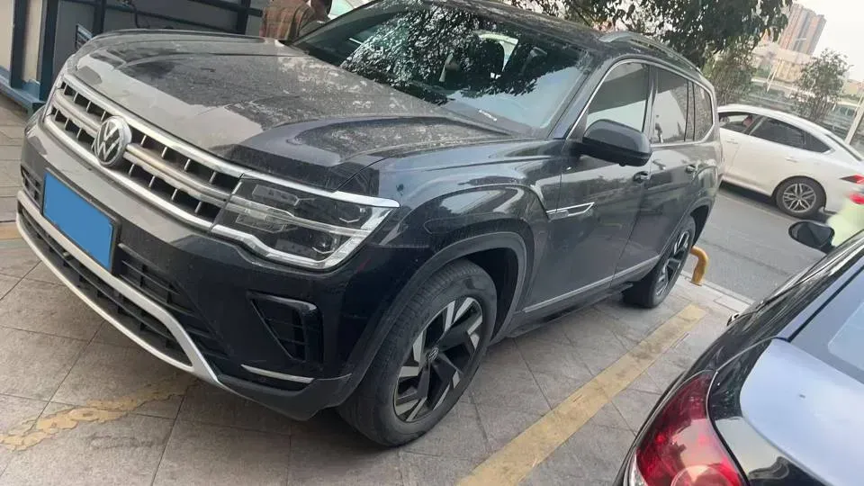 2021 Volkswagen Teramont 2.0T 220HP L4 7DCT,autocango,china used car exporter,china ev exporter,chinese used car exporter,chinese used ev exporter