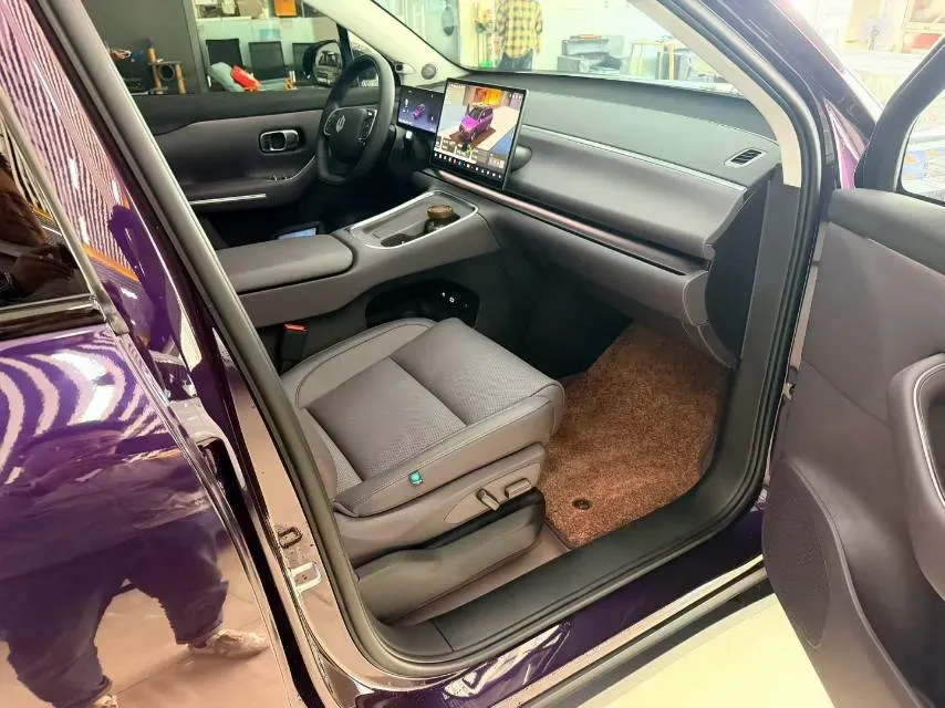 2026 Leapmotor C16 REEV 95HP REEV,autocango,china used car exporter,china ev exporter,chinese used car exporter,chinese used ev exporter