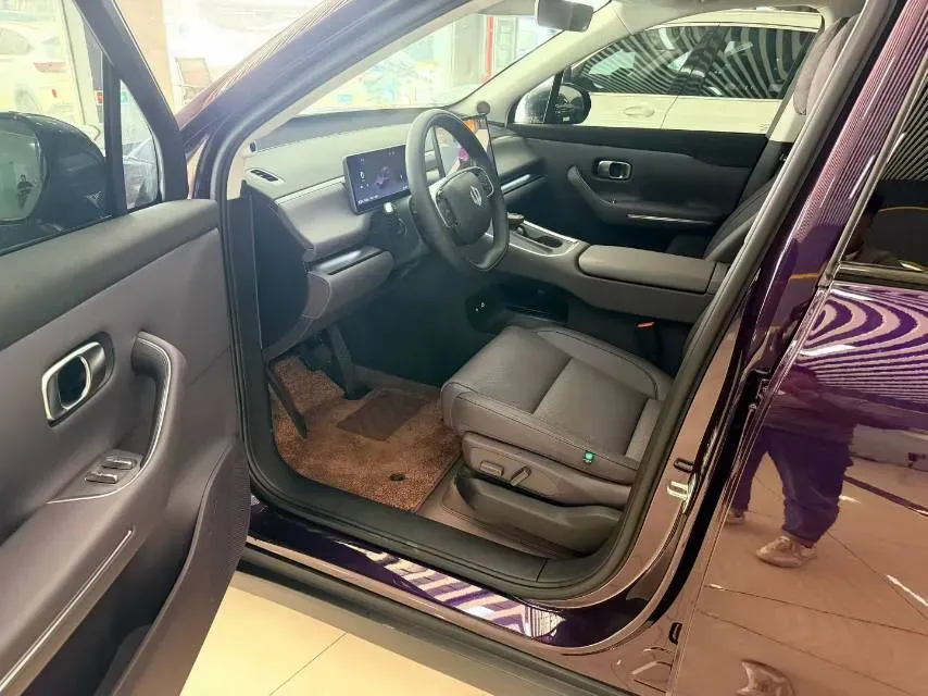 2026 Leapmotor C16 REEV 95HP REEV,autocango,china used car exporter,china ev exporter,chinese used car exporter,chinese used ev exporter