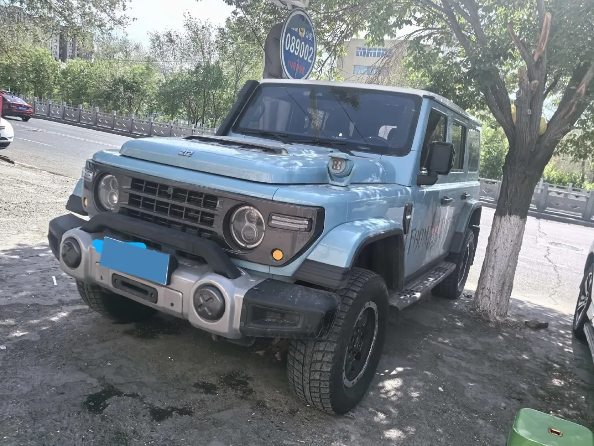 2025 212 212 T01 2.0T 252HP L4 8AT,autocango,china used car exporter,china ev exporter,chinese used car exporter,chinese used ev exporter