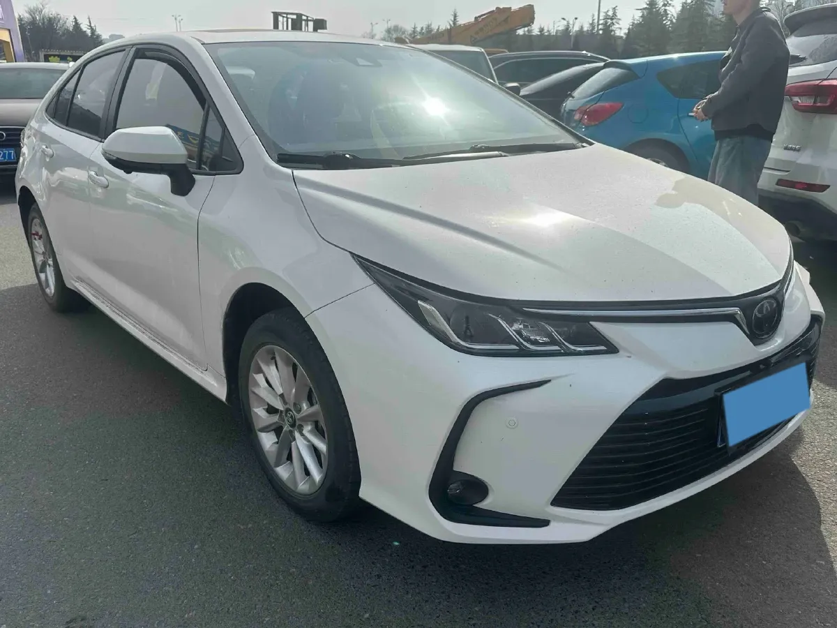 2021 Toyota Corolla 1.2T 116HP L4 CVT,autocango,china used car exporter,china ev exporter,chinese used car exporter,chinese used ev exporter
