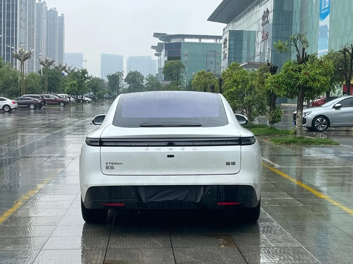 2024 Jaguar E-PACE 1.5T 200HP L3 8AT,autocango,china used car exporter,china ev exporter,chinese used car exporter,chinese used ev exporter