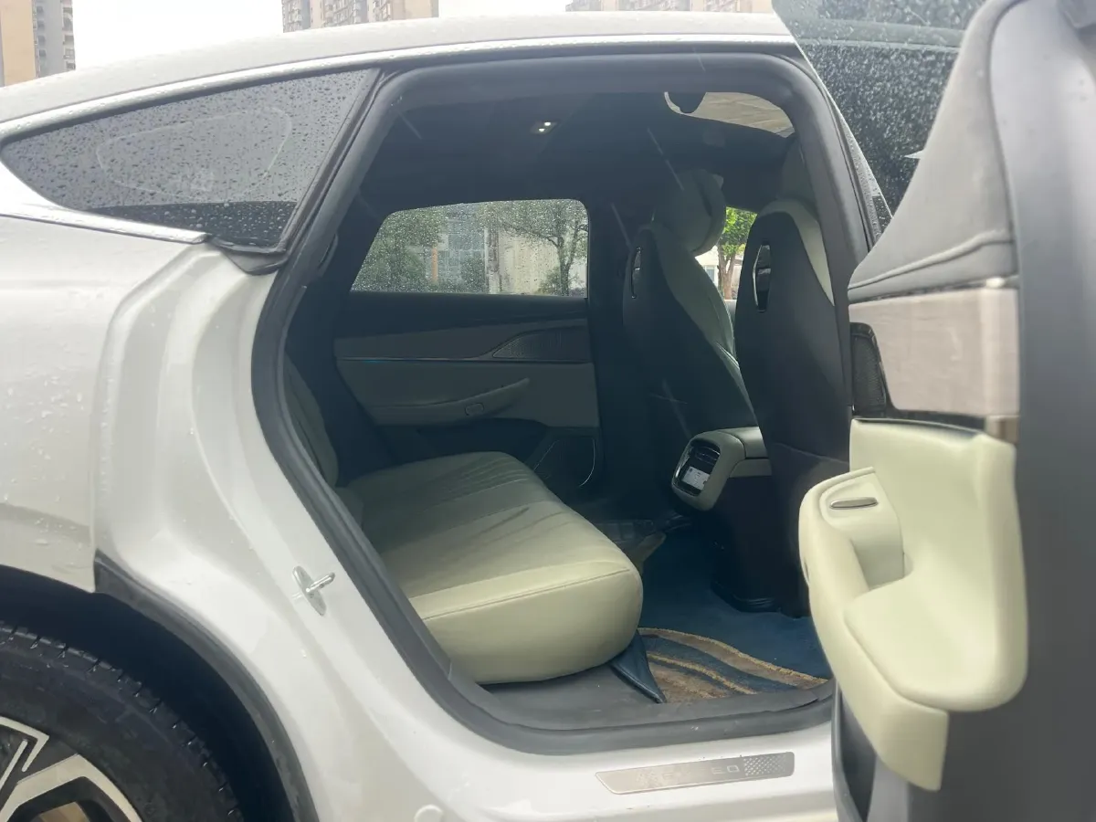 2024 Jaguar E-PACE 1.5T 200HP L3 8AT,autocango,china used car exporter,china ev exporter,chinese used car exporter,chinese used ev exporter