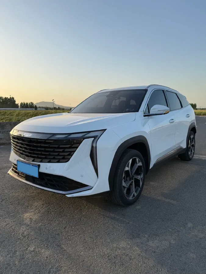 2023 Geely StarRay 1.5T 181HP L4 7DCT,autocango,china used car exporter,china ev exporter,chinese used car exporter,chinese used ev exporter