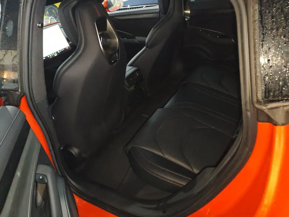 2024 MI SU7 BEV 101KWH,autocango,china used car exporter,china ev exporter,chinese used car exporter,chinese used ev exporter