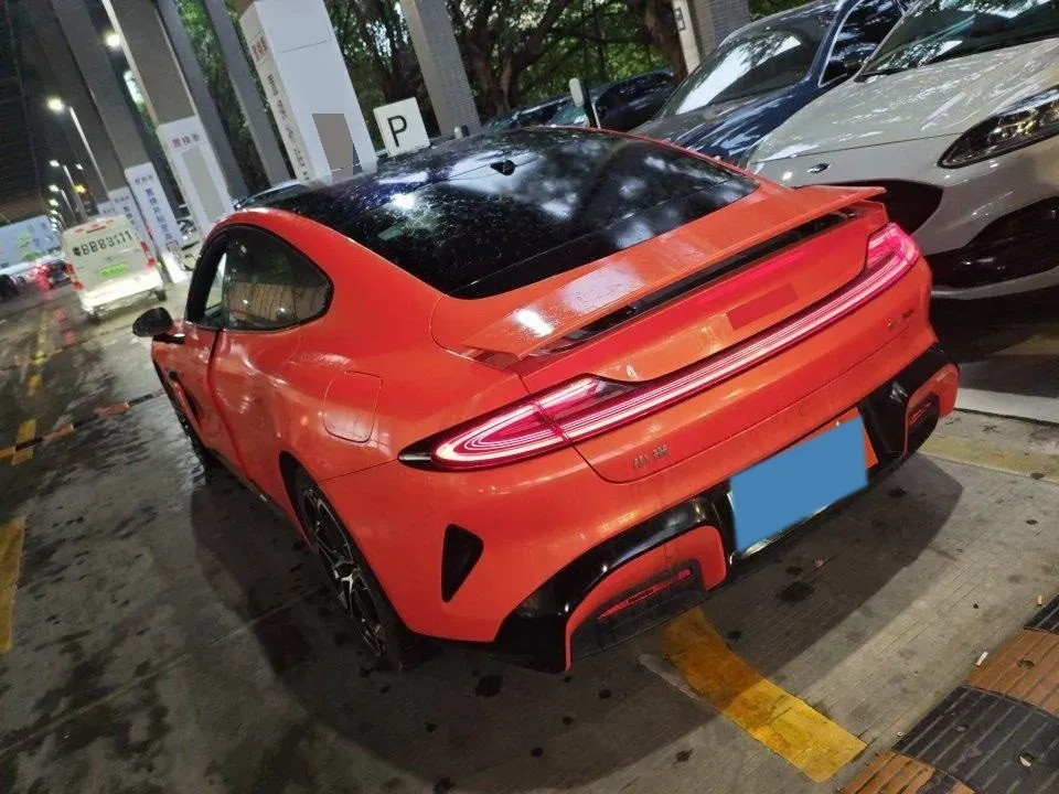 2024 MI SU7 BEV 101KWH,autocango,china used car exporter,china ev exporter,chinese used car exporter,chinese used ev exporter