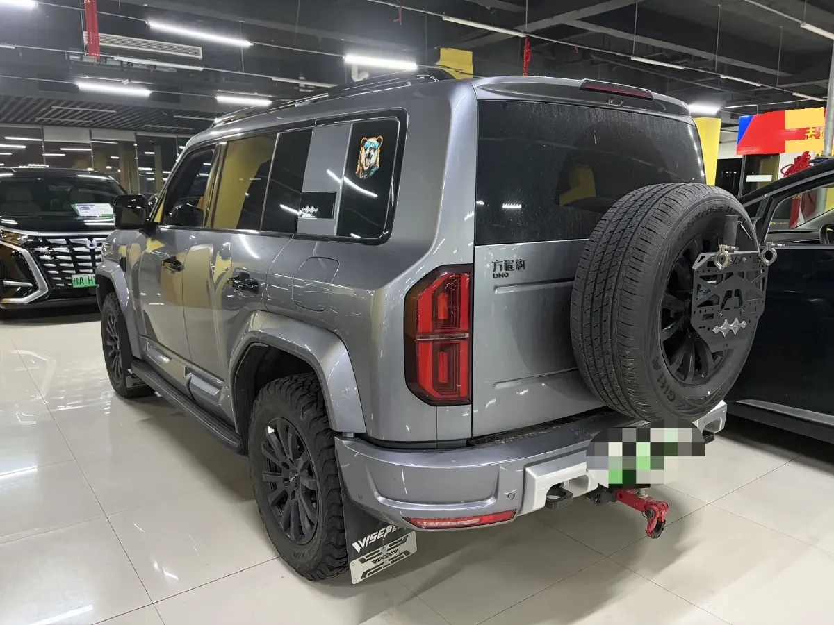 2025 FangChengBao Bao 5 1.5T 194HP L4 E-CVT PHEV 31.8KWH,autocango,china used car exporter,china ev exporter,chinese used car exporter,chinese used ev exporter