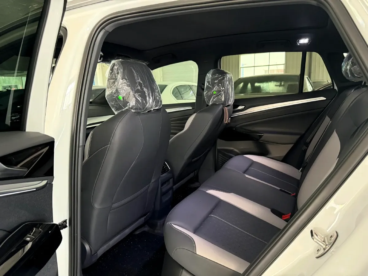 2026 Volkswagen ID.4 Crozz BEV,autocango,china used car exporter,china ev exporter,chinese used car exporter,chinese used ev exporter
