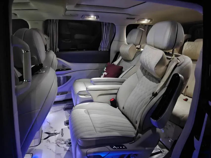 2022 Voyah Dream 1.5T 136HP L4 PHEV 25.57KWH,autocango,china used car exporter,china ev exporter,chinese used car exporter,chinese used ev exporter