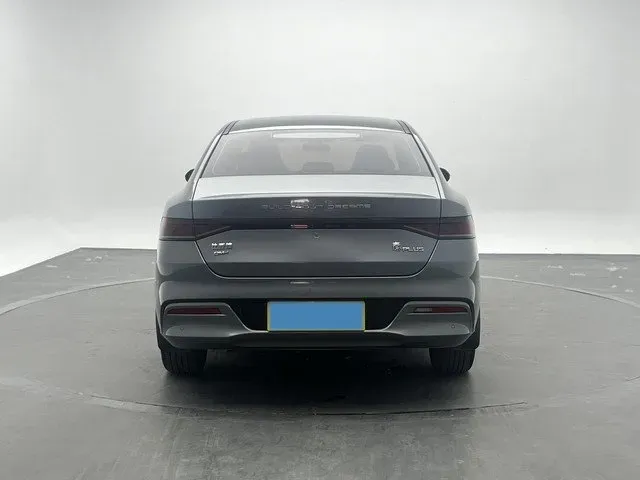 2021 Haval F7 1.5T 169HP L4 7DCT,autocango,china used car exporter,china ev exporter,chinese used car exporter,chinese used ev exporter