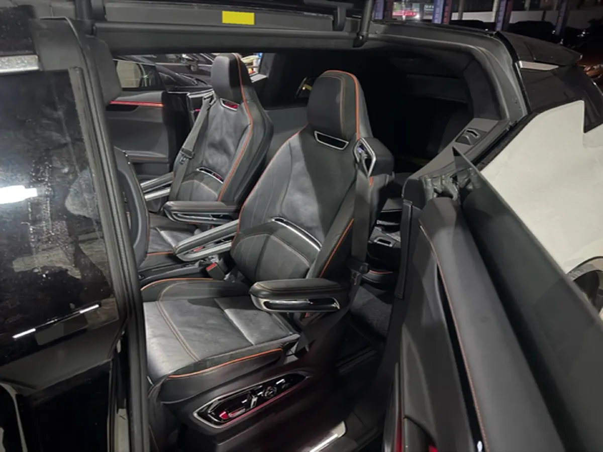 2021 HiPhi X BEV 97KWH,autocango,china used car exporter,china ev exporter,chinese used car exporter,chinese used ev exporter
