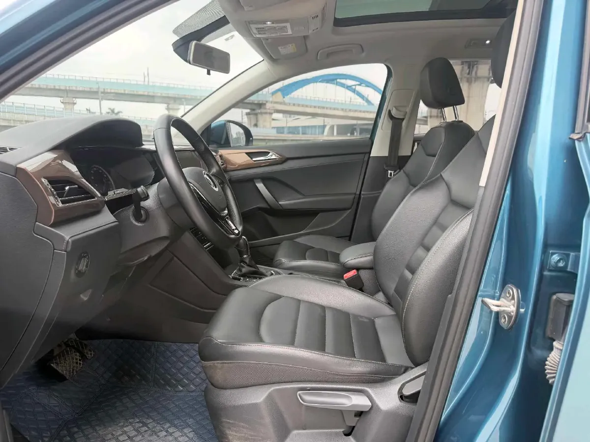 2021 Volkswagen Tharu 1.4T 150HP L4 7DCT,autocango,china used car exporter,china ev exporter,chinese used car exporter,chinese used ev exporter