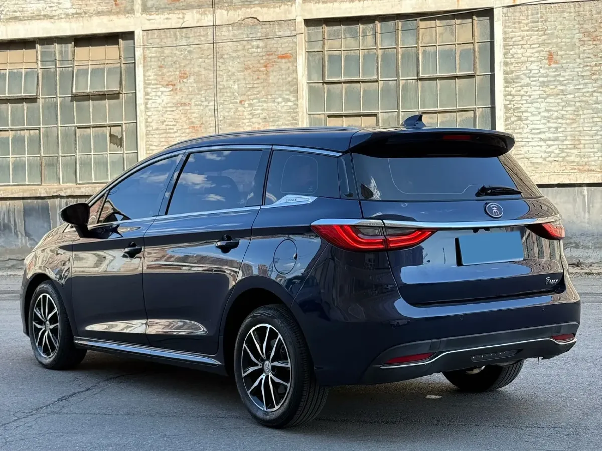 2018 BYD Song MAX 1.5T 154HP L4 6DCT,autocango,china used car exporter,china ev exporter,chinese used car exporter,chinese used ev exporter