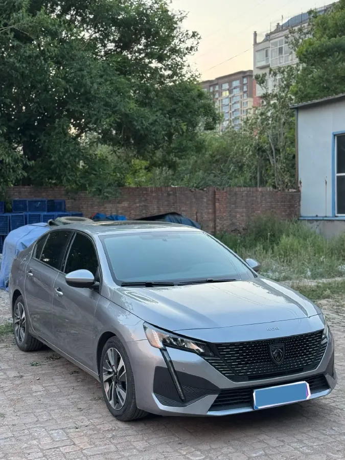 2022 Peugeot 408 1.6T 170HP L4 6AT,autocango,china used car exporter,china ev exporter,chinese used car exporter,chinese used ev exporter