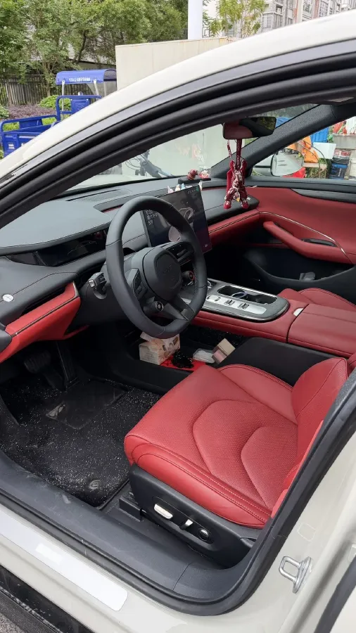 2024 MI SU7 BEV 94.3KWH,autocango,china used car exporter,china ev exporter,chinese used car exporter,chinese used ev exporter