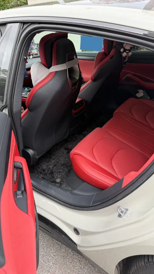 2024 MI SU7 BEV 94.3KWH,autocango,china used car exporter,china ev exporter,chinese used car exporter,chinese used ev exporter