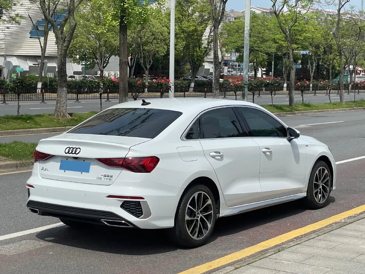 2021 Audi A3 1.4T 150HP L4 7DCT,autocango,china used car exporter,china ev exporter,chinese used car exporter,chinese used ev exporter