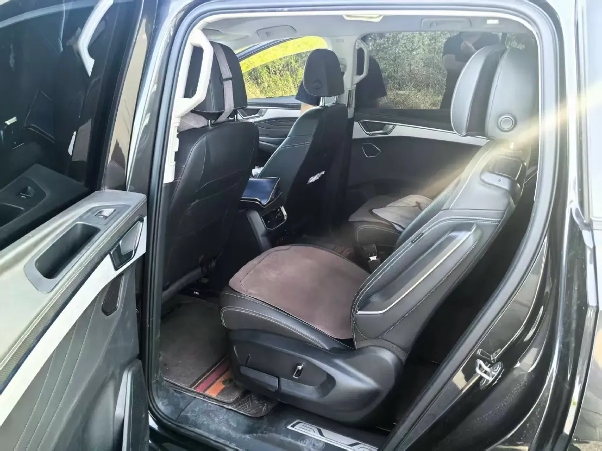 2021 Volkswagen Talagon 2.0T 220HP L4 7DCT,autocango,china used car exporter,china ev exporter,chinese used car exporter,chinese used ev exporter
