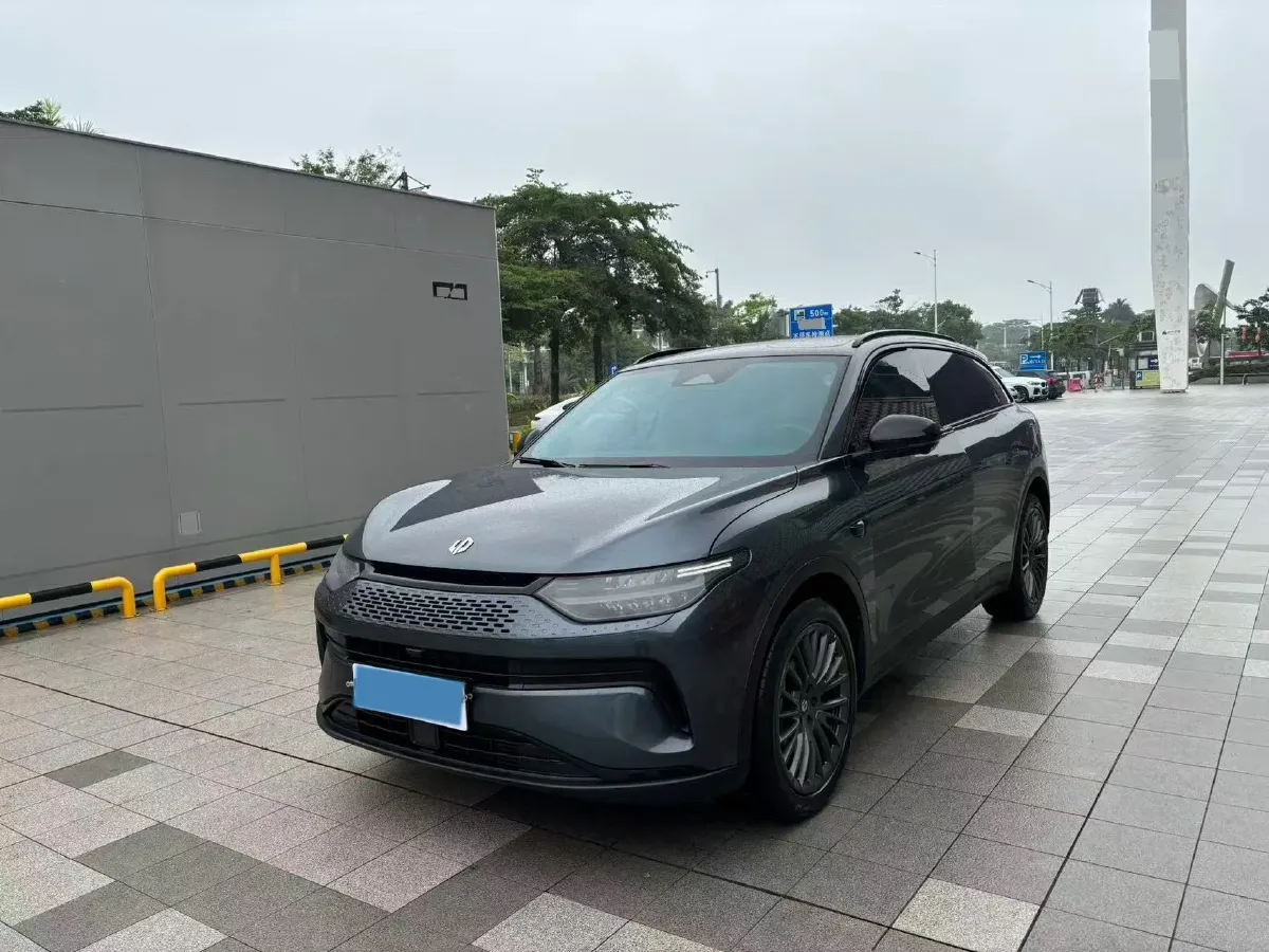 2023 Leapmotor C11 Range Extended 131HP REEV 30.1KWH,autocango,china used car exporter,china ev exporter,chinese used car exporter,chinese used ev exporter