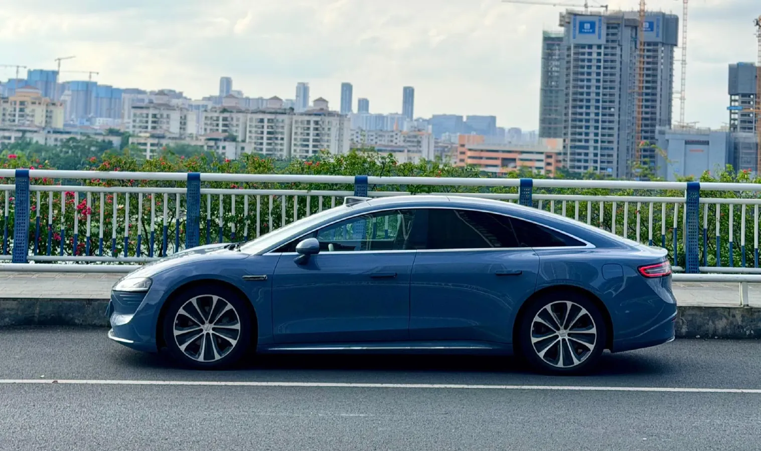 2025 Luxeed S7 BEV 82KWH,autocango,china used car exporter,china ev exporter,chinese used car exporter,chinese used ev exporter