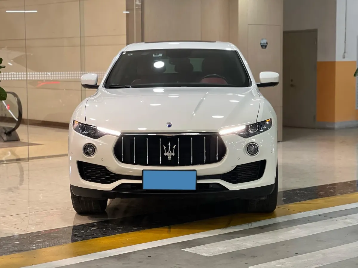 2016 Maserati Levante 3.0T 430HP V6 8AT,autocango,china used car exporter,china ev exporter,chinese used car exporter,chinese used ev exporter