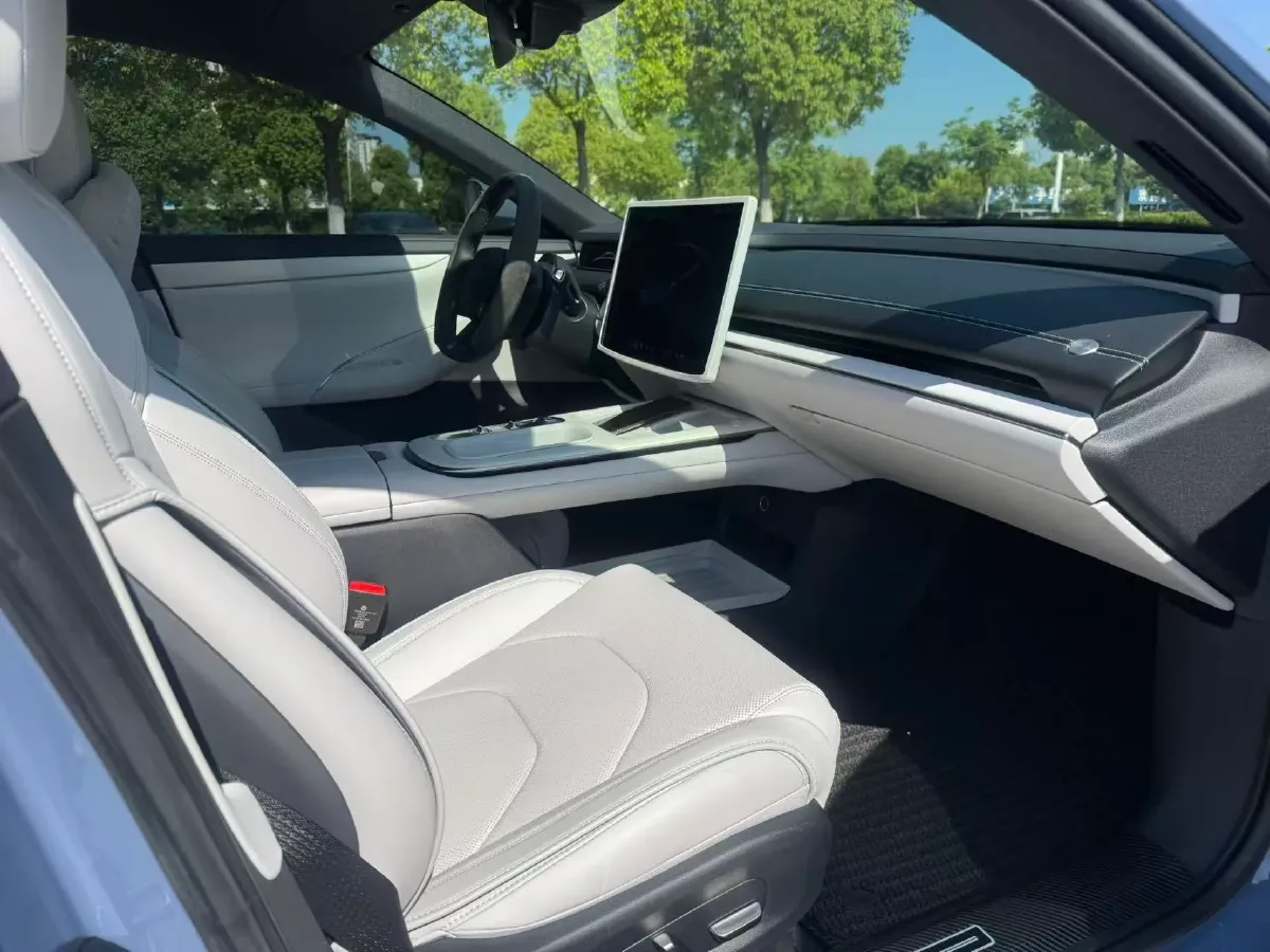 2024 MI SU7 BEV 73.6KWH,autocango,china used car exporter,china ev exporter,chinese used car exporter,chinese used ev exporter