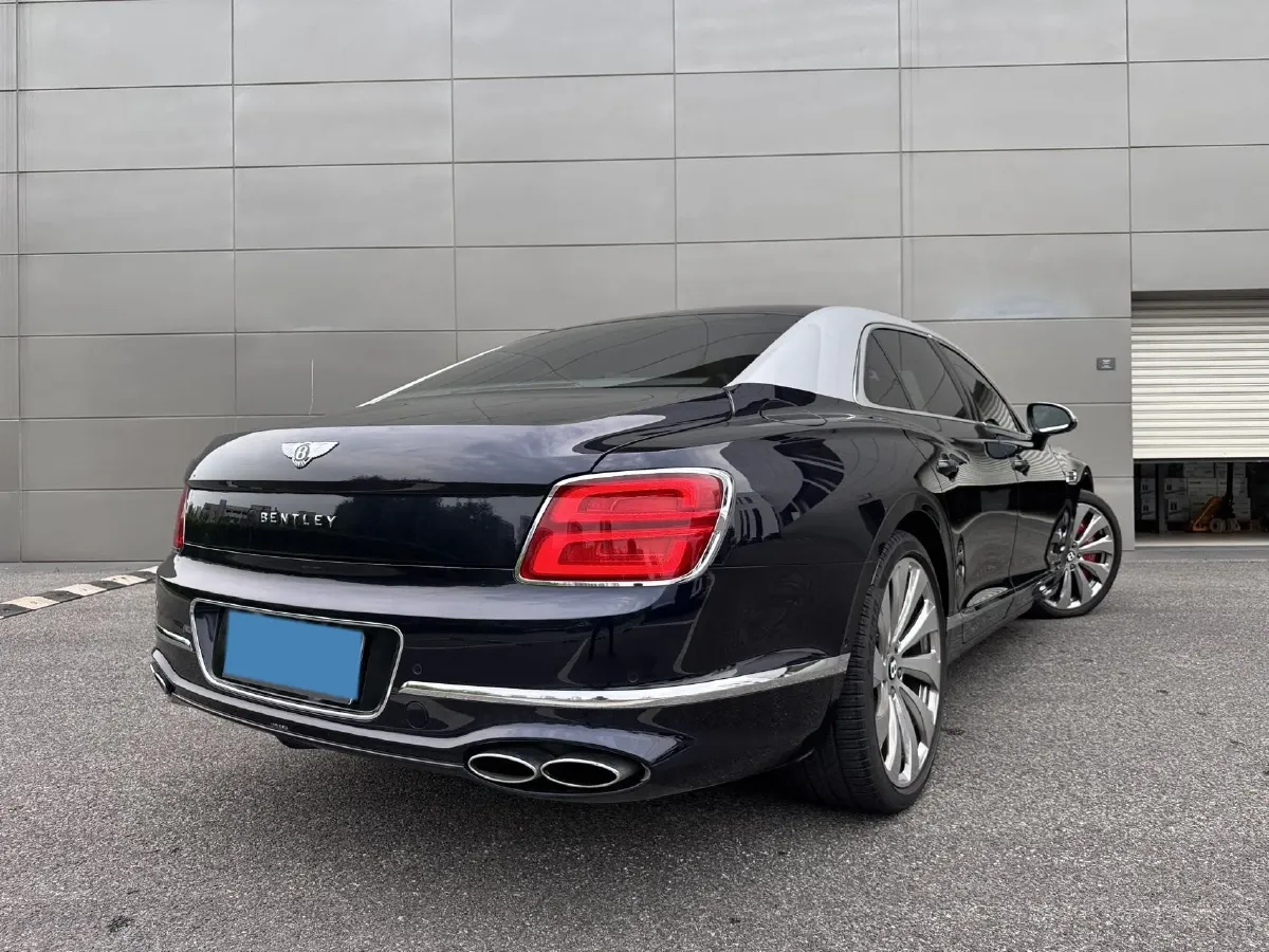 2021 Bentley Flying Spur 4.0T 550HP V8 8DCT,autocango,china used car exporter,china ev exporter,chinese used car exporter,chinese used ev exporter