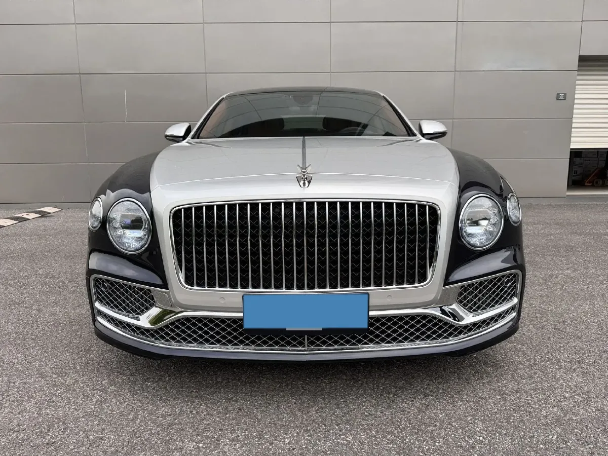 2021 Bentley Flying Spur 4.0T 550HP V8 8DCT,autocango,china used car exporter,china ev exporter,chinese used car exporter,chinese used ev exporter