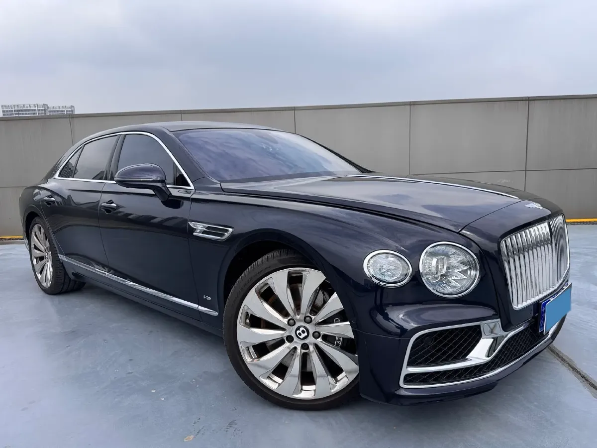 2022 Bentley Flying Spur 4.0T 550HP V8 8DCT,autocango,china used car exporter,china ev exporter,chinese used car exporter,chinese used ev exporter