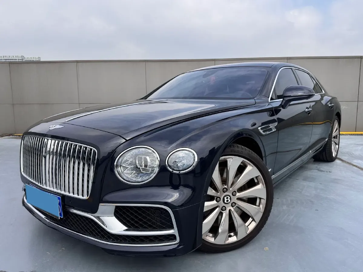 2022 Bentley Flying Spur 4.0T 550HP V8 8DCT,autocango,china used car exporter,china ev exporter,chinese used car exporter,chinese used ev exporter