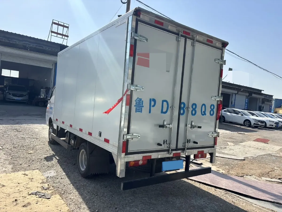 2023 BAW RuiSheng Trump M7 1.6L 124HP L4 5MT,autocango,china used car exporter,china ev exporter,chinese used car exporter,chinese used ev exporter