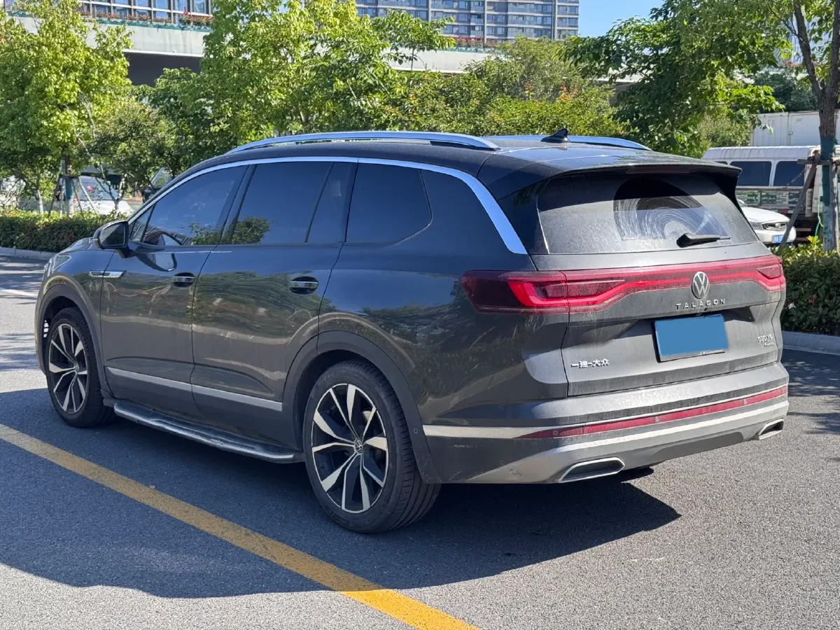 2021 Volkswagen Talagon 2.5T 299HP V6 7DCT,autocango,china used car exporter,china ev exporter,chinese used car exporter,chinese used ev exporter
