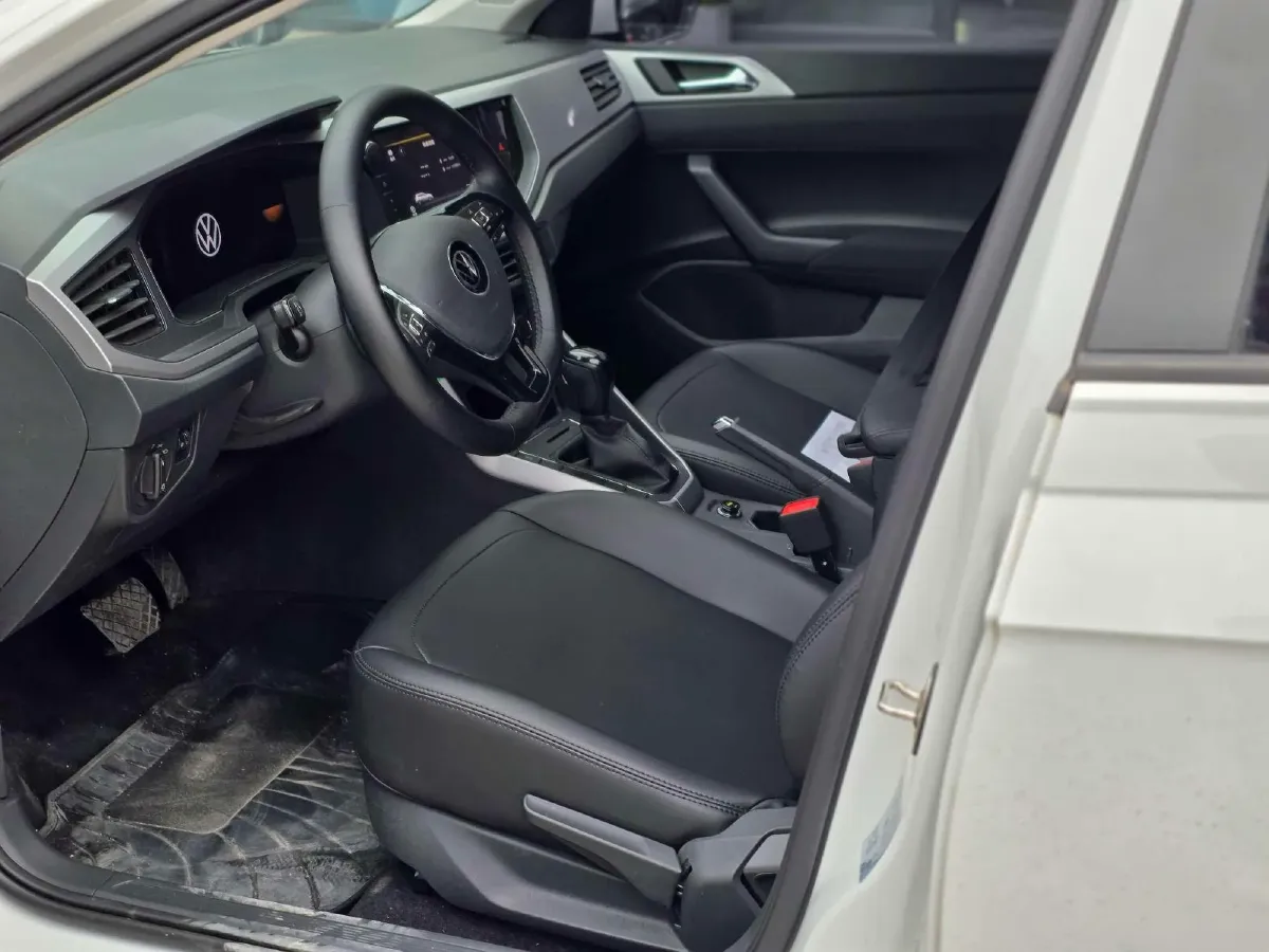 2023 Volkswagen Polo 1.5L 110HP L4 6AT,autocango,china used car exporter,china ev exporter,chinese used car exporter,chinese used ev exporter
