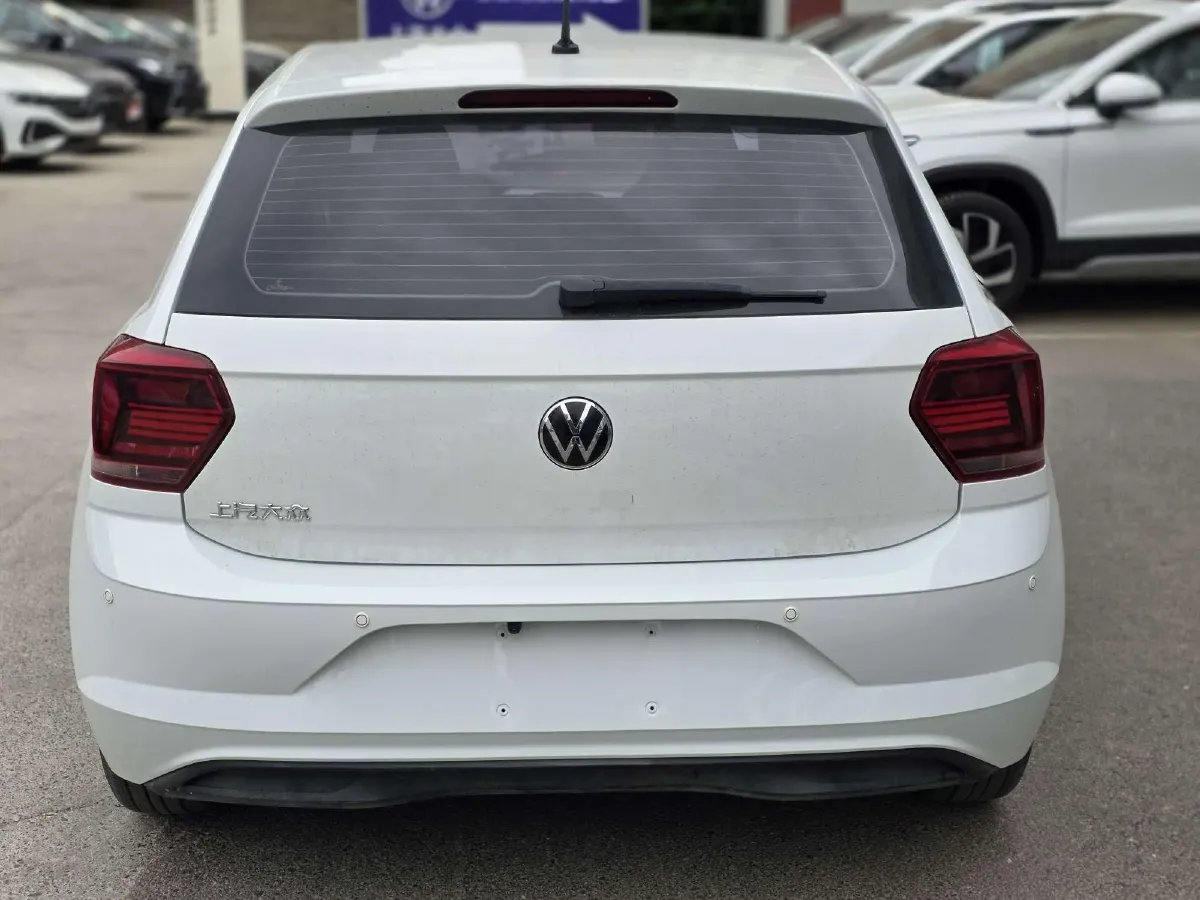 2023 Volkswagen Polo 1.5L 110HP L4 6AT,autocango,china used car exporter,china ev exporter,chinese used car exporter,chinese used ev exporter
