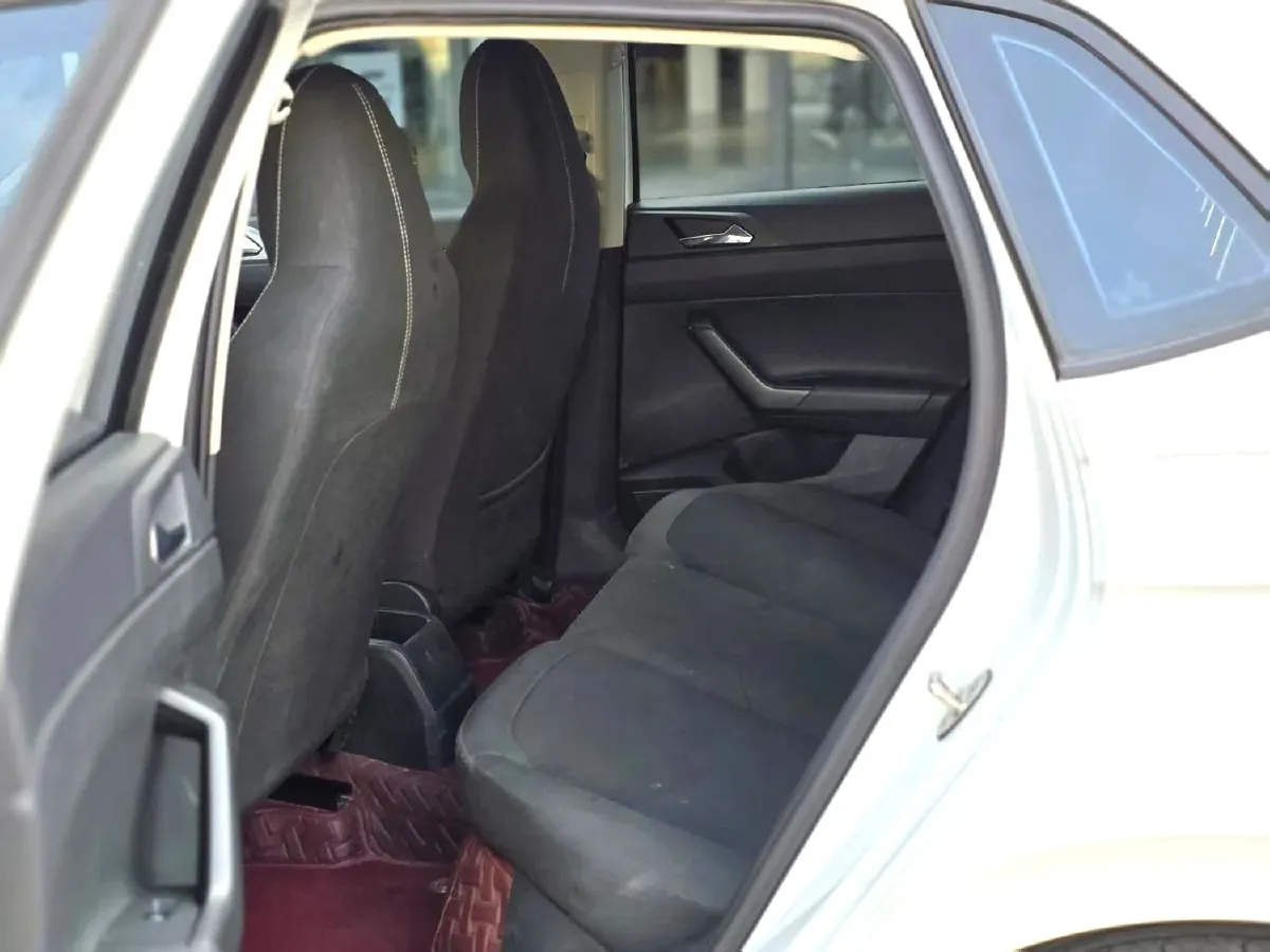 2023 Volkswagen Polo 1.5L 110HP L4 6AT,autocango,china used car exporter,china ev exporter,chinese used car exporter,chinese used ev exporter