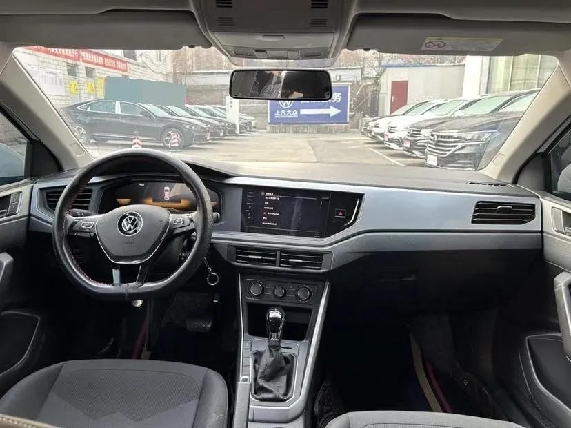 2023 Volkswagen Polo 1.5L 110HP L4 6AT,autocango,china used car exporter,china ev exporter,chinese used car exporter,chinese used ev exporter
