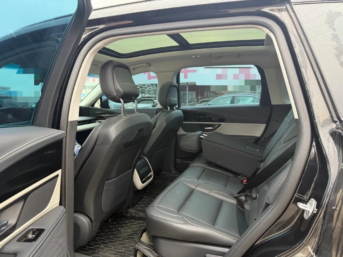 2025 Lincoln Nautilus 2.0T 282HP L4 E-CVT Hybrid,autocango,china used car exporter,china ev exporter,chinese used car exporter,chinese used ev exporter