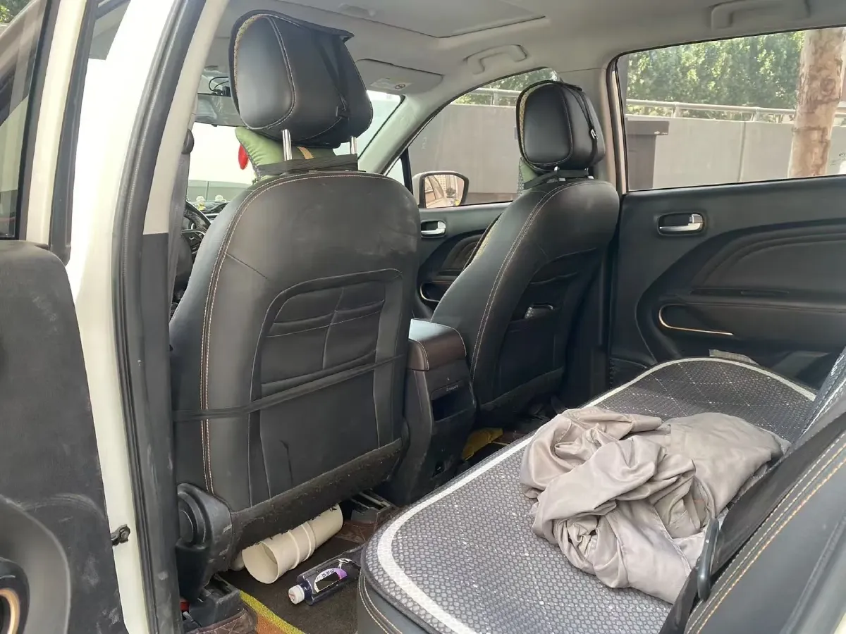 2019 GAC Trumpchi GS3 1.5L 114HP L4 5MT,autocango,china used car exporter,china ev exporter,chinese used car exporter,chinese used ev exporter