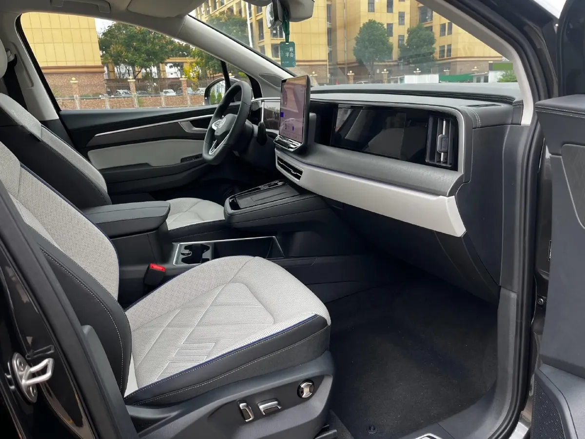 2026 Volkswagen Talagon 2.0T 272HP L4 7DCT,autocango,china used car exporter,china ev exporter,chinese used car exporter,chinese used ev exporter