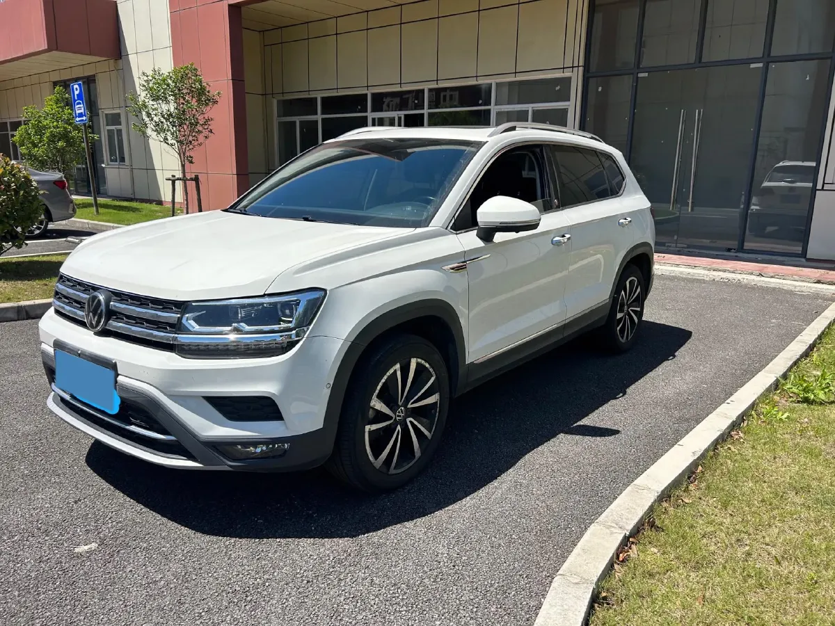 2021 Volkswagen Tharu 2.0T 186HP L4 7DCT,autocango,china used car exporter,china ev exporter,chinese used car exporter,chinese used ev exporter