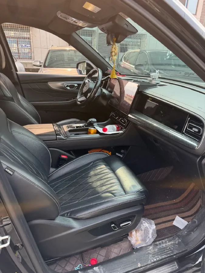 2024 GAC Trumpchi GS8 2.0T 252HP L4 8AT,autocango,china used car exporter,china ev exporter,chinese used car exporter,chinese used ev exporter