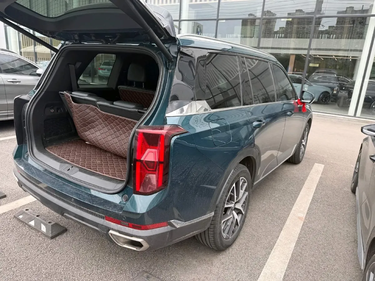 2022 GAC Trumpchi GS8 2.0T 252HP L4 8AT,autocango,china used car exporter,china ev exporter,chinese used car exporter,chinese used ev exporter
