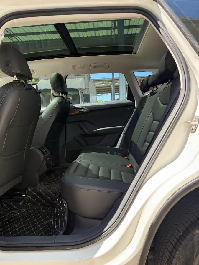 2020 Volkswagen Tharu 1.4T 150HP L4 7DCT,autocango,china used car exporter,china ev exporter,chinese used car exporter,chinese used ev exporter