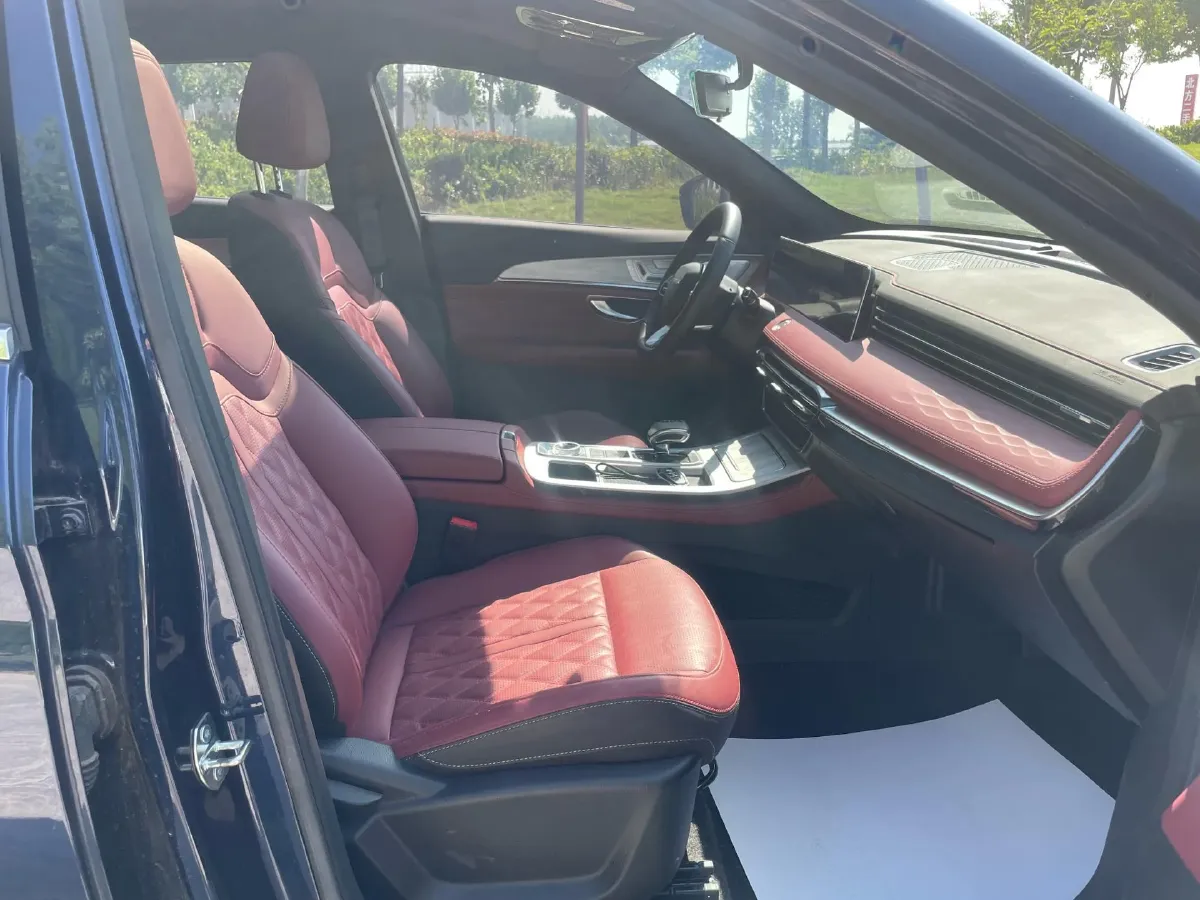 2023 Jetour X70 Plus 1.6T 197HP L4 7DCT,autocango,china used car exporter,china ev exporter,chinese used car exporter,chinese used ev exporter