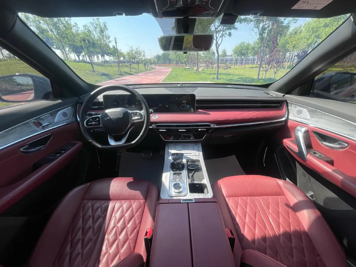 2023 Jetour X70 Plus 1.6T 197HP L4 7DCT,autocango,china used car exporter,china ev exporter,chinese used car exporter,chinese used ev exporter