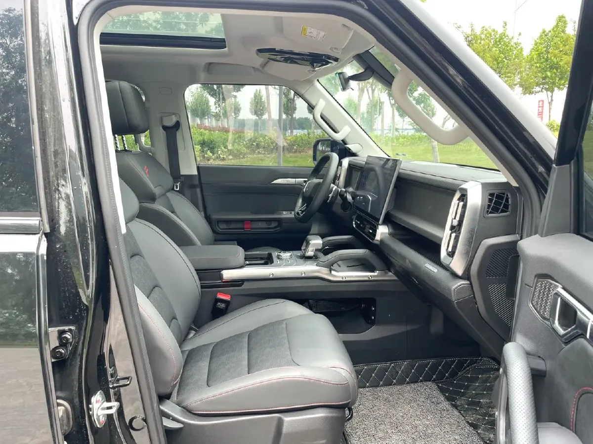 2023 Jetour Traveller 1.5T 184HP L4 7DCT,autocango,china used car exporter,china ev exporter,chinese used car exporter,chinese used ev exporter