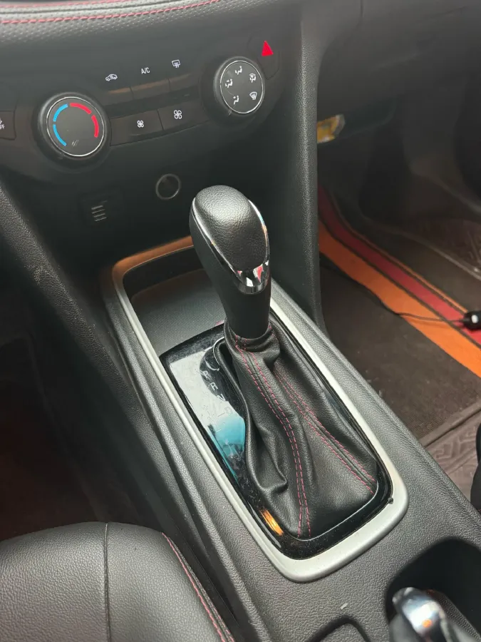2019 Chevrolet Monza 1.3T 163HP L3 6AT,autocango,china used car exporter,china ev exporter,chinese used car exporter,chinese used ev exporter