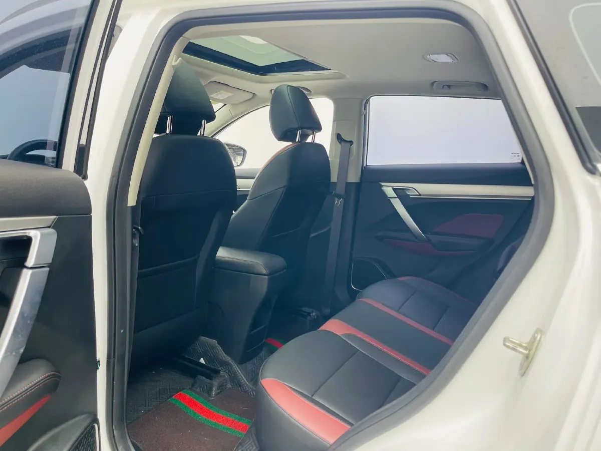 2021 Geely Coolray 1.4T 141HP L4 6DCT,autocango,china used car exporter,china ev exporter,chinese used car exporter,chinese used ev exporter